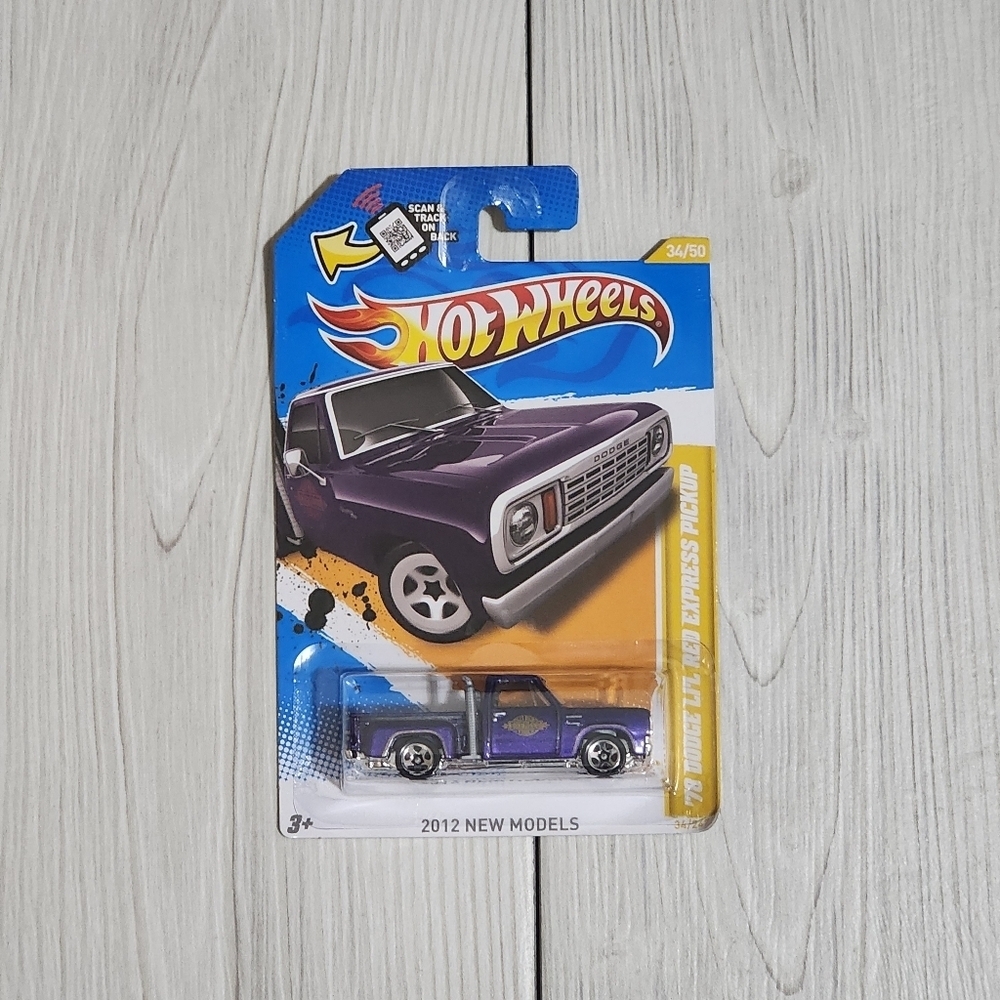 Hot Wheels 78 Dodge Li'l Red Express Purple Pickup Toy Car 34/247 NWT